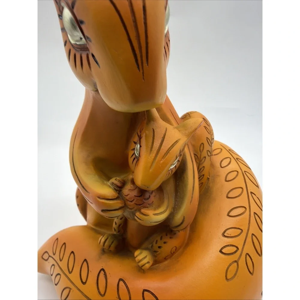 Handmade Wood Chipmunk Squirrel Figurine Hand‎ Painted